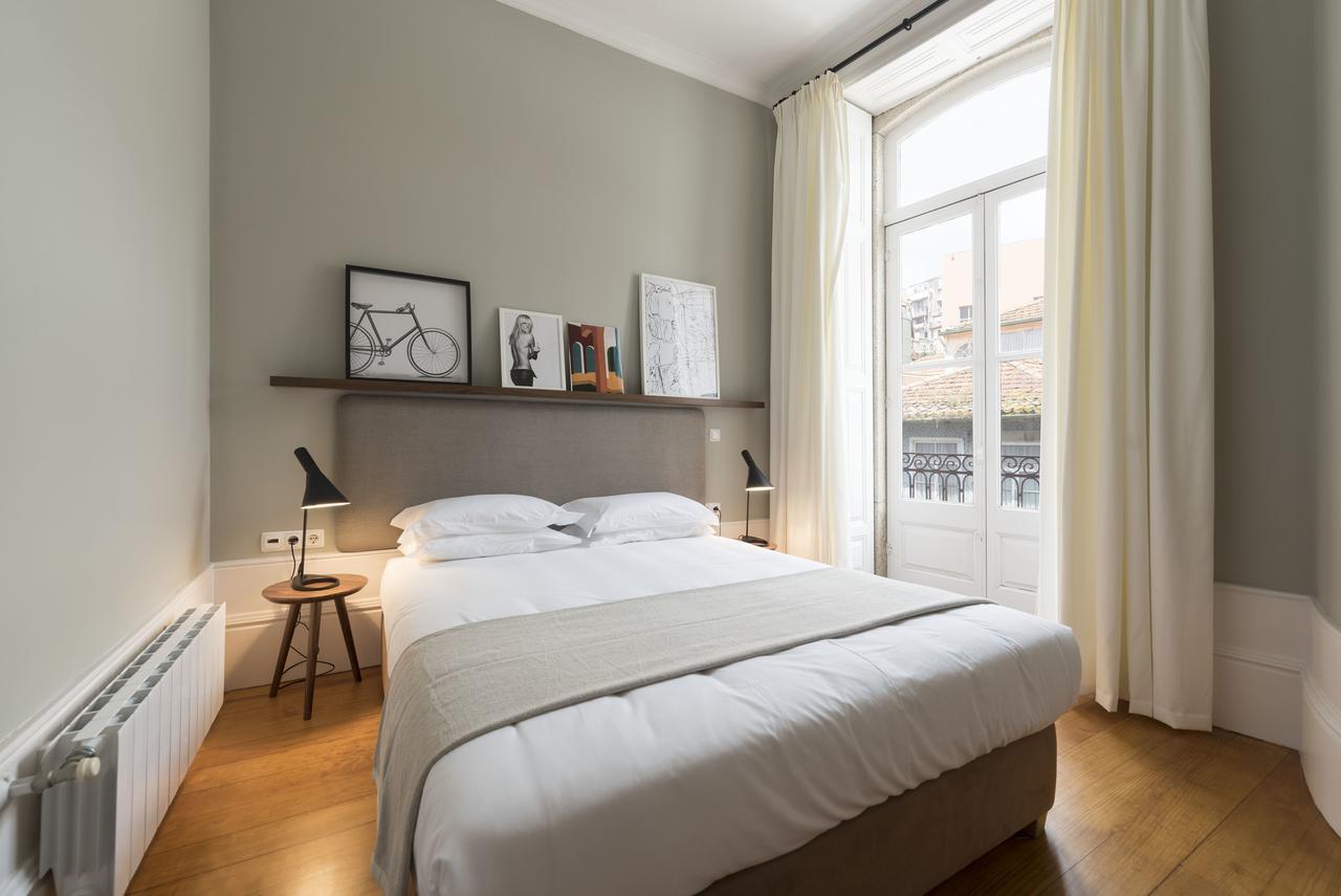 Lovelystay - Flower Stylish Apartment Порту Екстер'єр фото