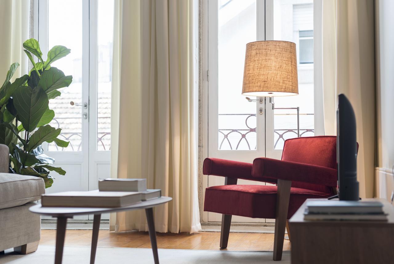 Lovelystay - Flower Stylish Apartment Порту Екстер'єр фото